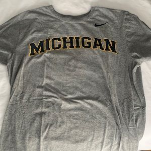 Large Nike Michigan tee-shirt